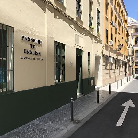 Bromham Apartment Sevilla Exteriör bild